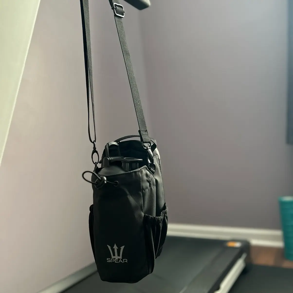 SPEAR Magnetic Gym Bottle Bag with 20oz Shaker Bottle - Organize Your Fitness Gear Efficiently